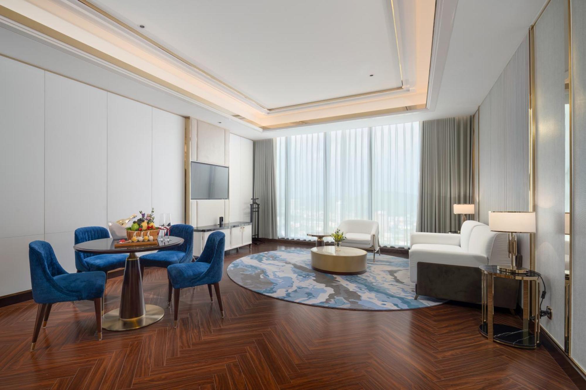 Radisson Blu Ha Long Bay Hotel Екстериор снимка