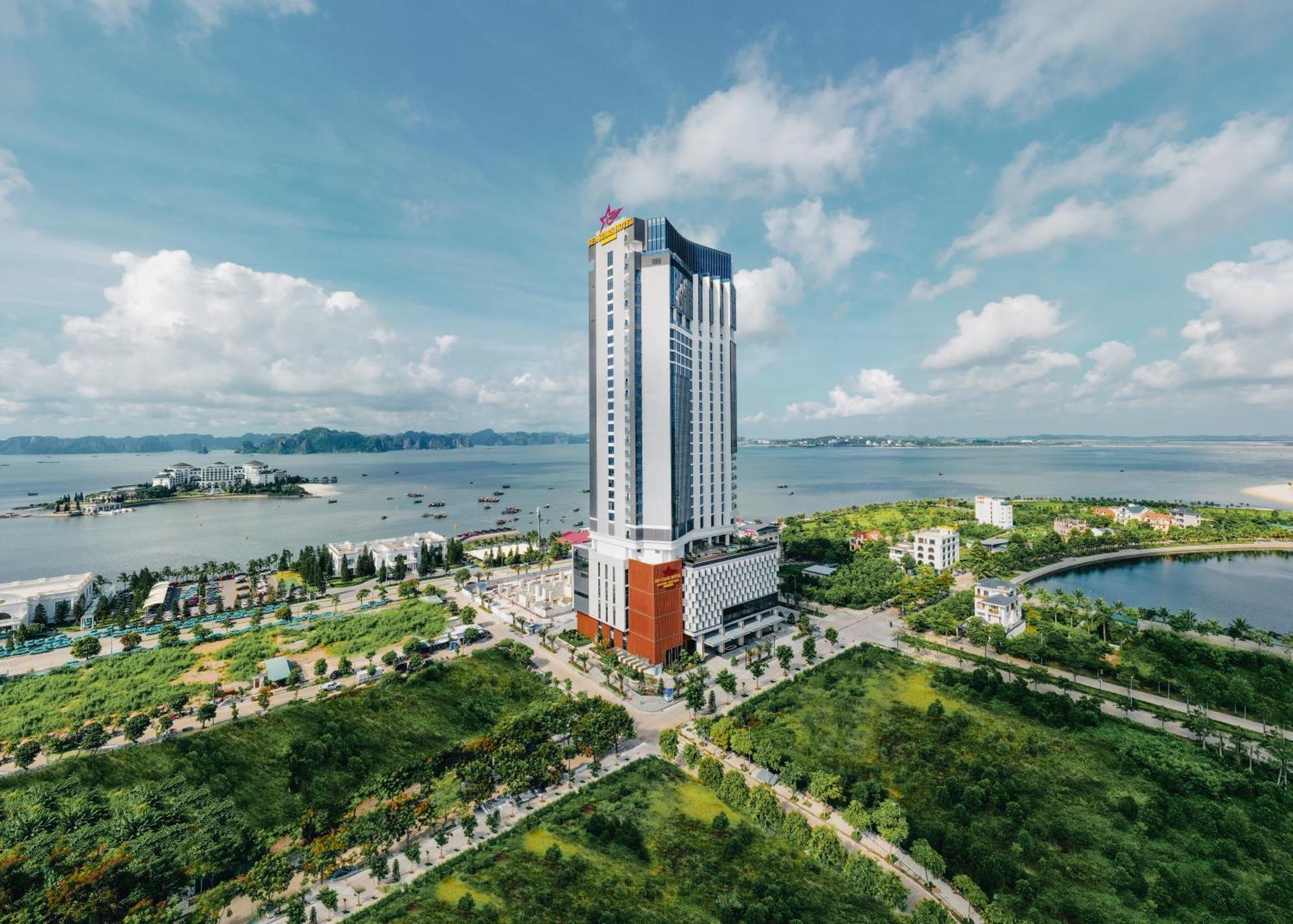 Radisson Blu Ha Long Bay Hotel Екстериор снимка